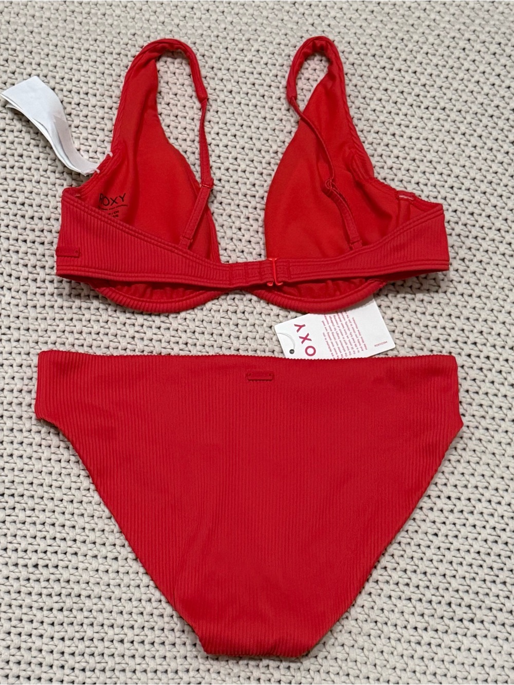 NWT Roxy Love Red Ribbed Bikini Set - Size Small - Picture 2 of 4